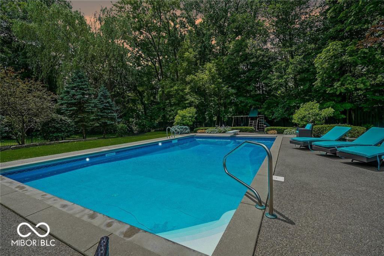 Listing Image 55