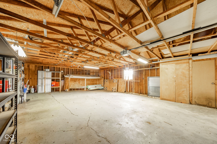 Listing Image 29
