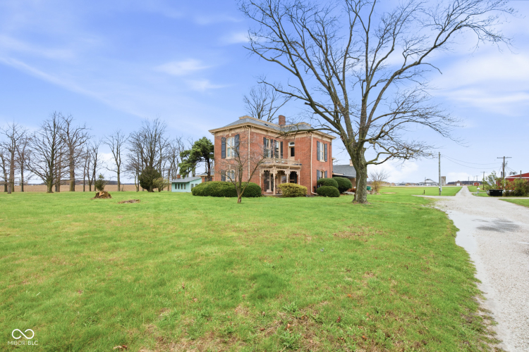 Listing Image 2