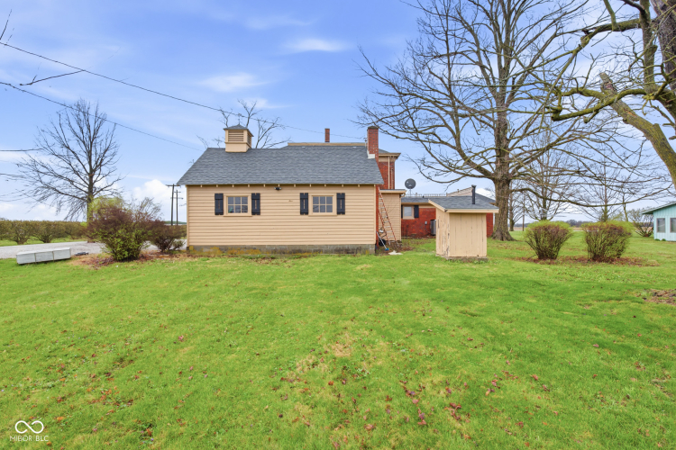 Listing Image 52
