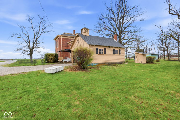 Listing Image 53