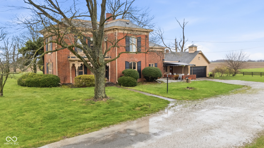 Listing Image 58