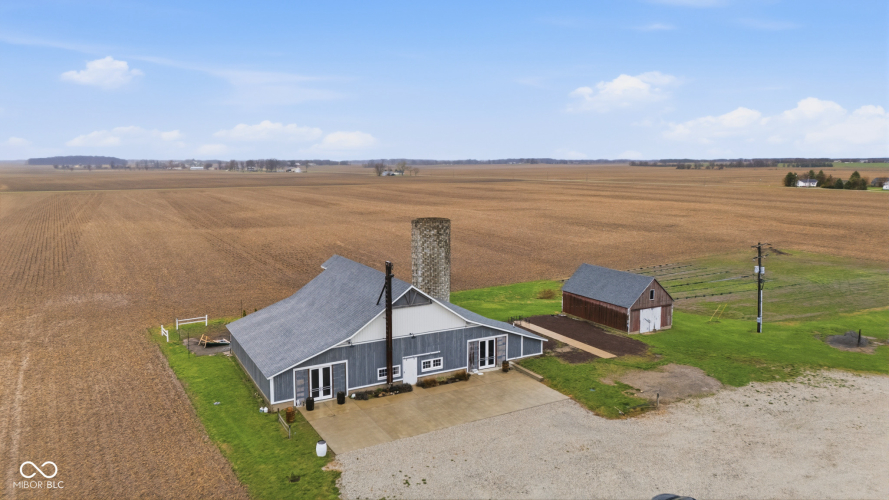 Listing Image 90
