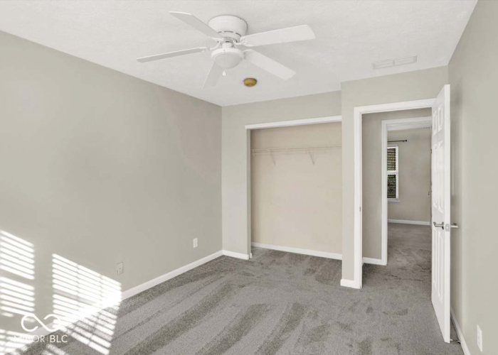 Listing Image 27