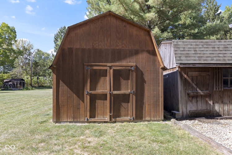 Listing Image 46