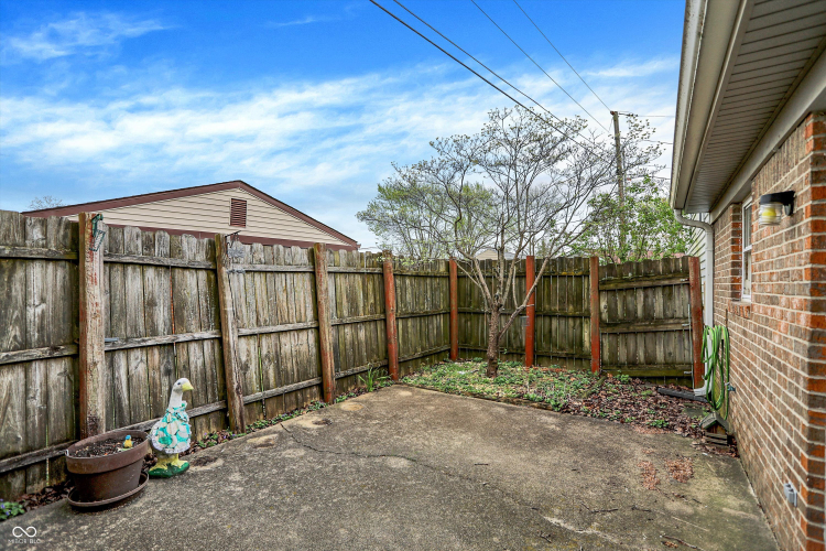 Listing Image 37