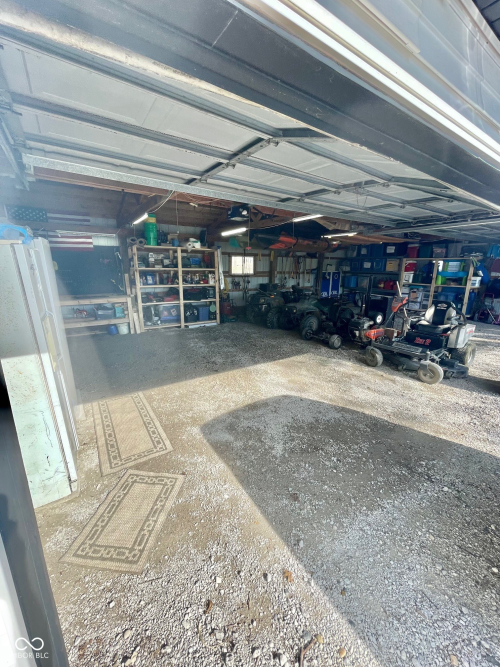 Listing Image 28