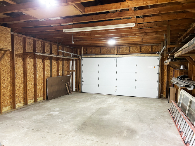 Listing Image 33