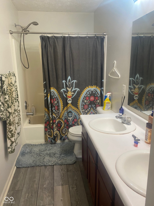 Listing Image 20