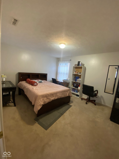 Listing Image 24