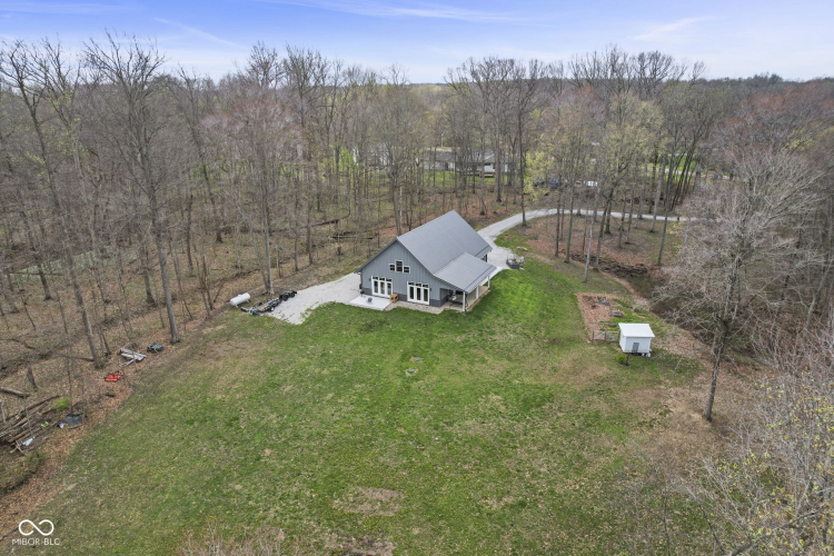 Listing Image 4