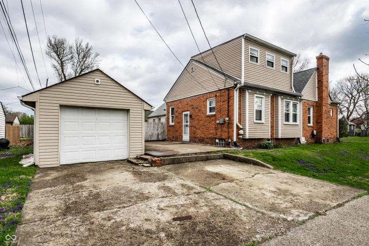Listing Image 18