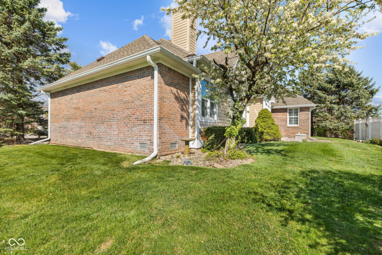 Listing Image 24