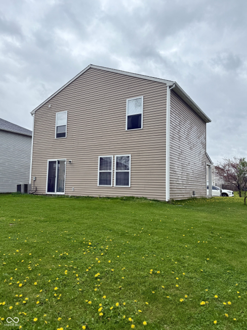 Listing Image 17