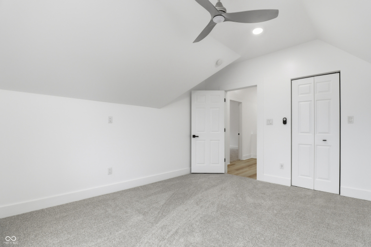 Listing Image 39