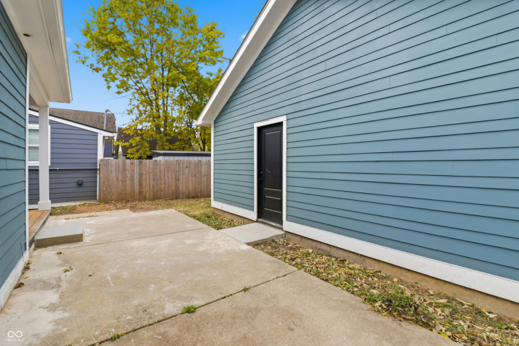 Listing Image 58