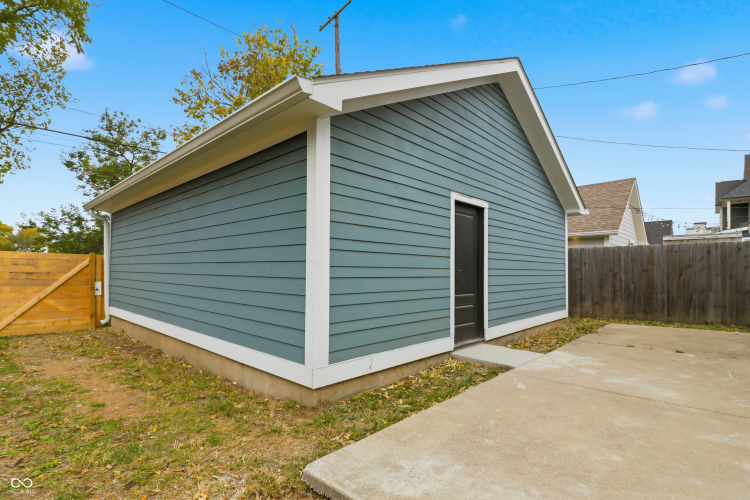 Listing Image 59