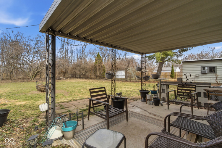 Listing Image 19