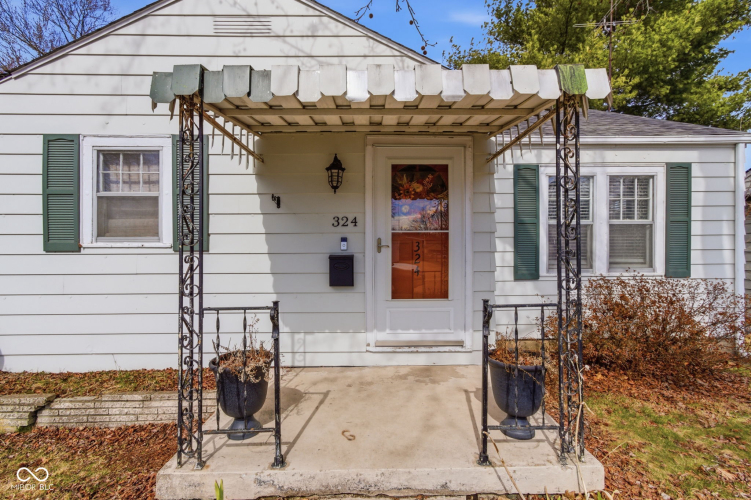Listing Image 3