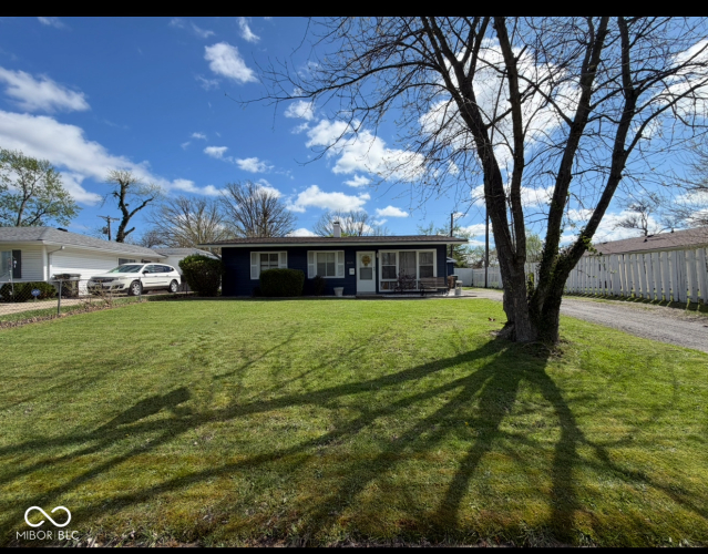 Listing Image 6