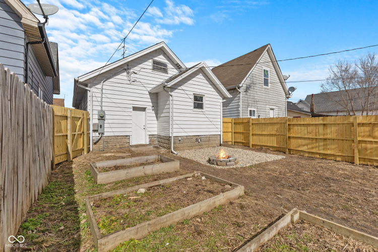 Listing Image 23