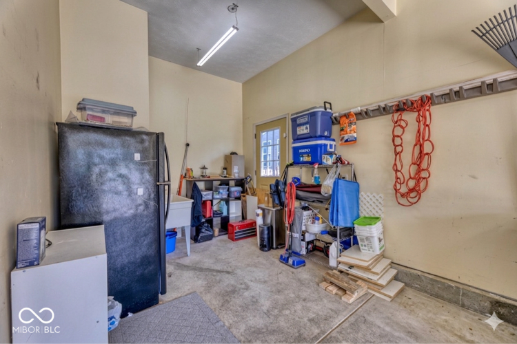 Listing Image 28