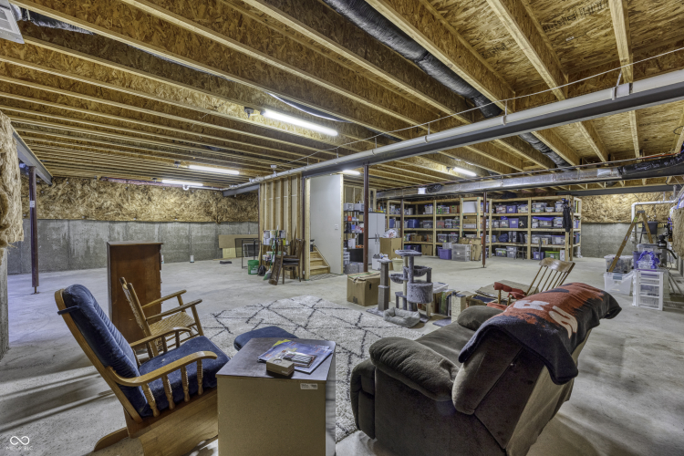 Listing Image 35