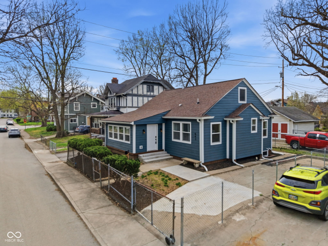 Listing Image 37