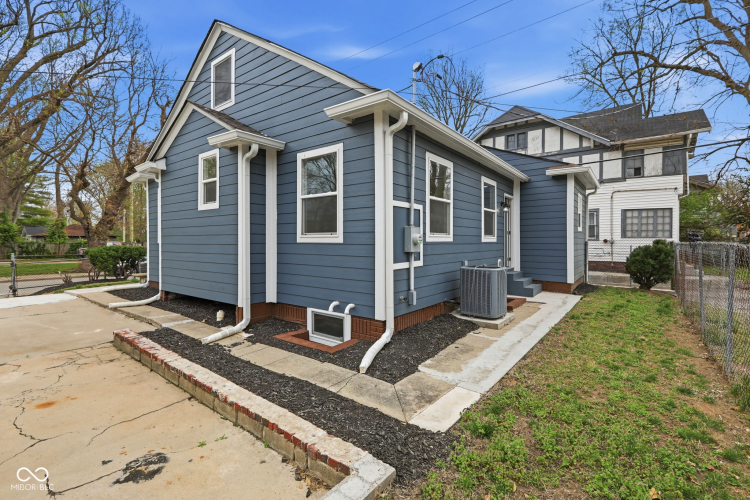 Listing Image 39