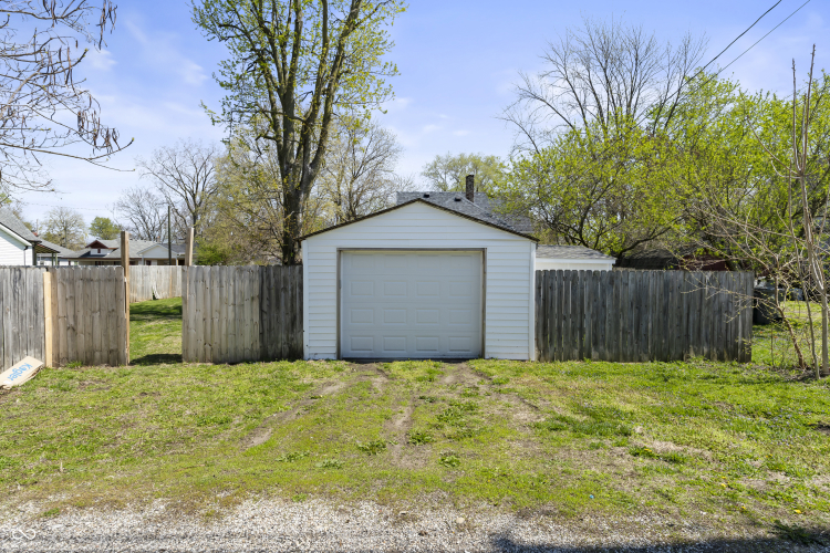 Listing Image 14