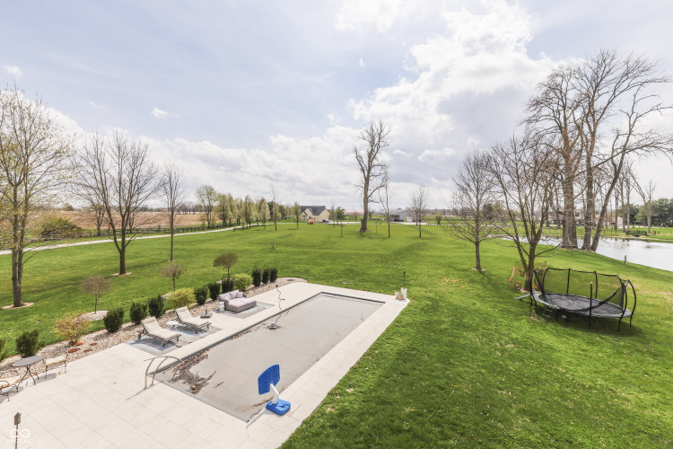 Listing Image 59