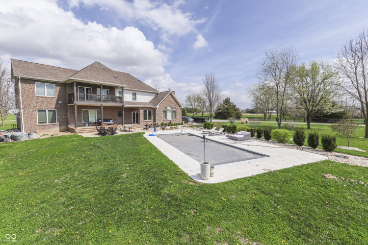 Listing Image 81