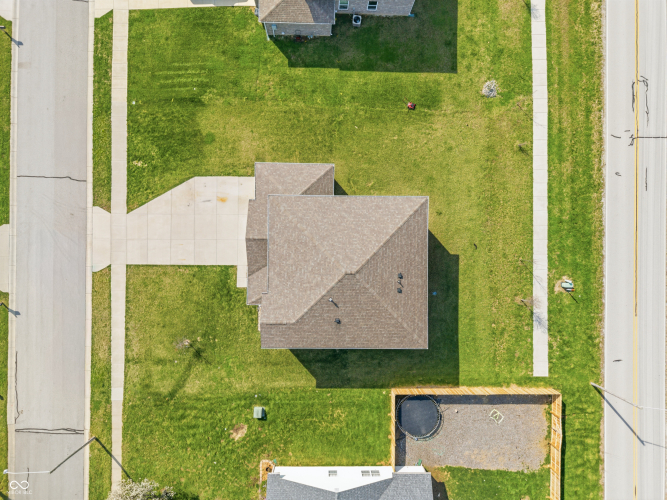 Listing Image 36