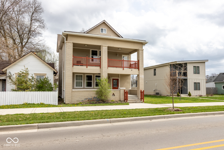 Listing Image 2
