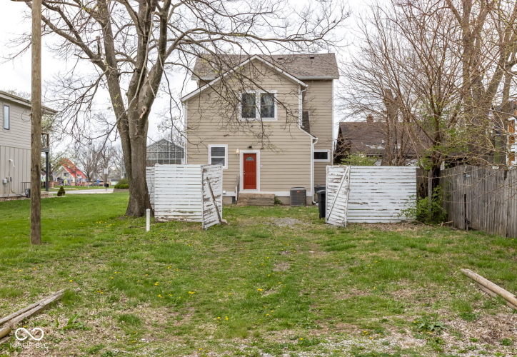 Listing Image 5