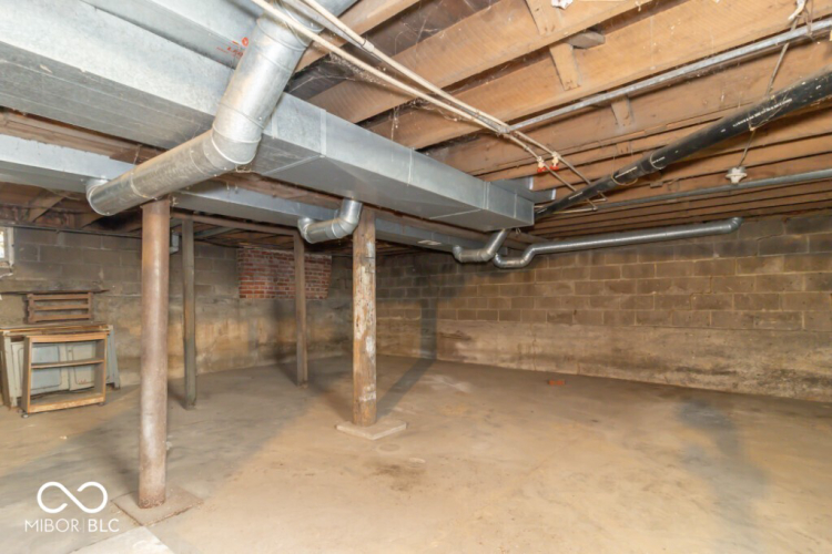 Listing Image 37