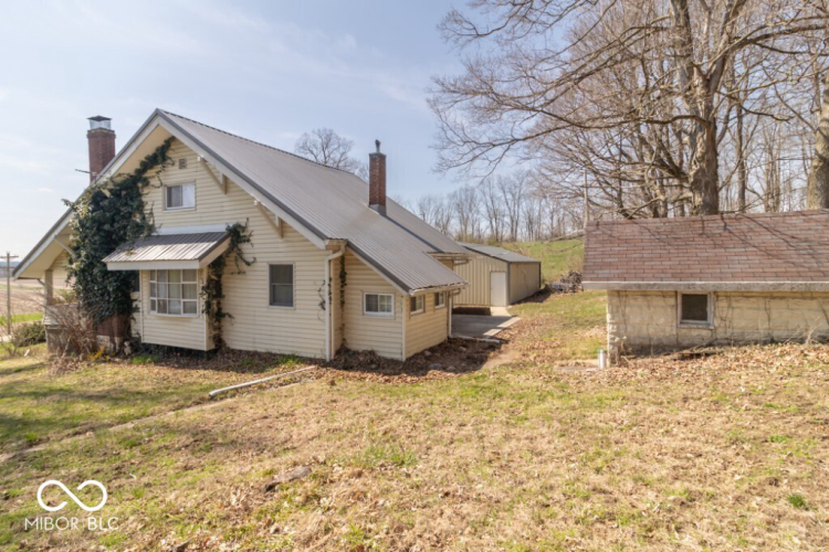 Listing Image 43