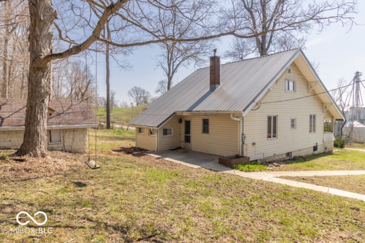 Listing Image 44