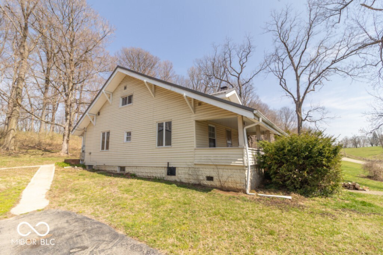 Listing Image 45