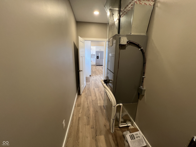Listing Image 53