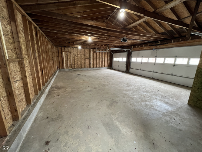 Listing Image 59