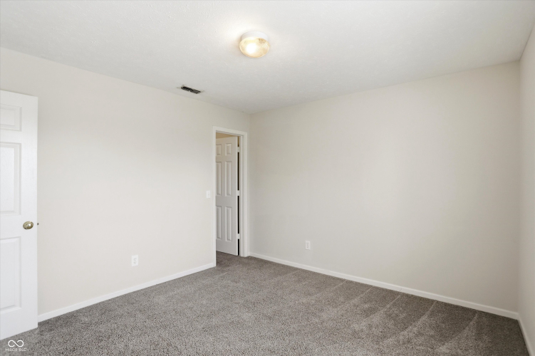 Listing Image 51