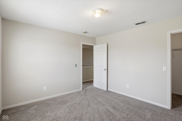 Listing Image 55