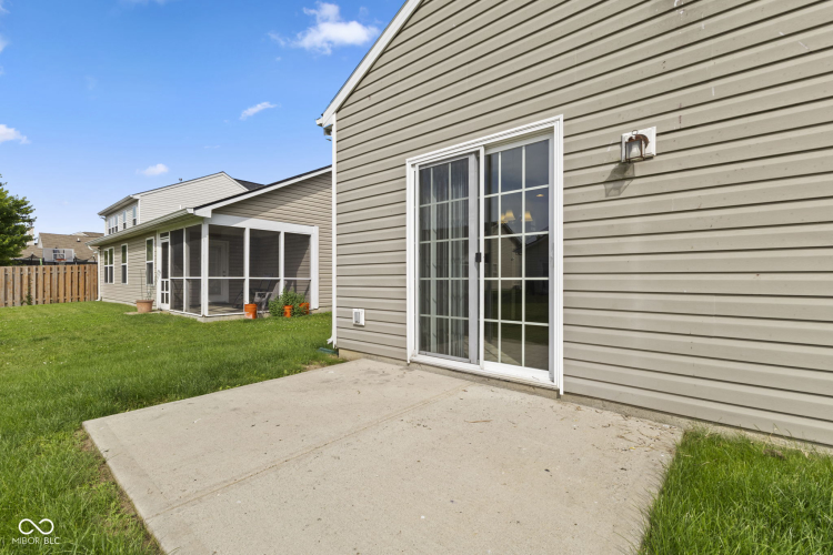 Listing Image 27