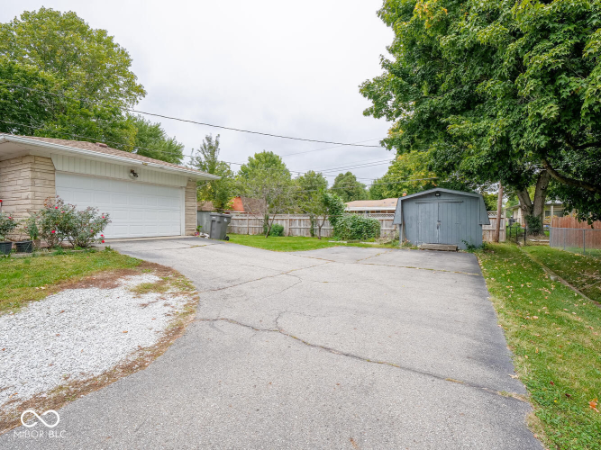 Listing Image 53