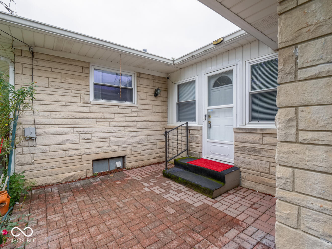 Listing Image 55