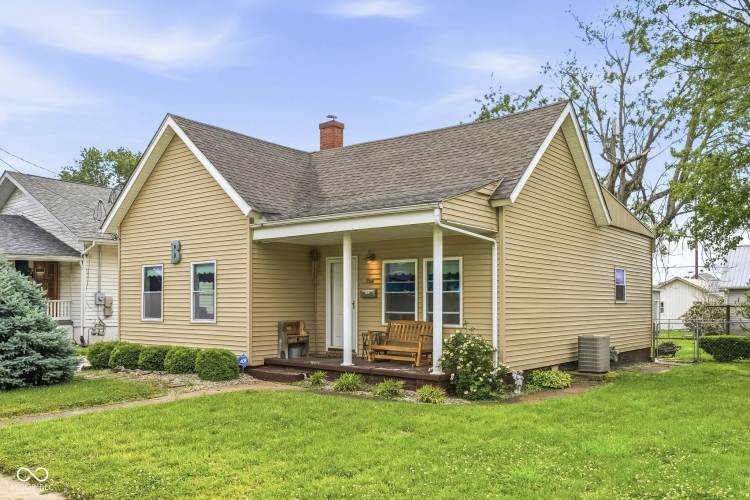 Listing Image 2
