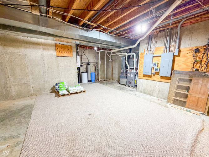 Listing Image 41