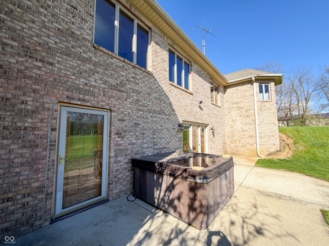 Listing Image 48