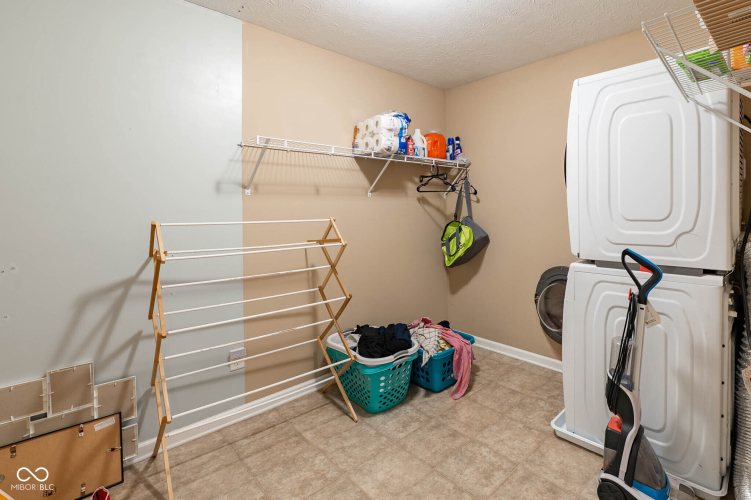 Listing Image 59